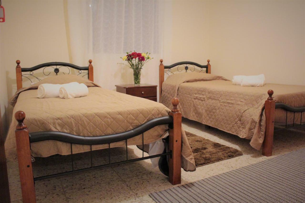 Salt Lake Town House Larnaca Luaran gambar